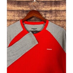 Patagonia Capilene 2 Lightweight Base layer Women's Long Sleeve Top Medium Red